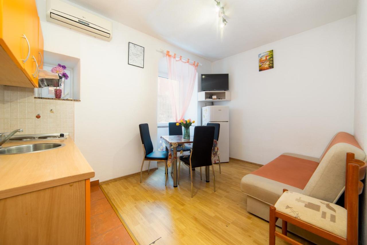 Apartment Kalalarga มาคาร์สกา ภายนอก รูปภาพ